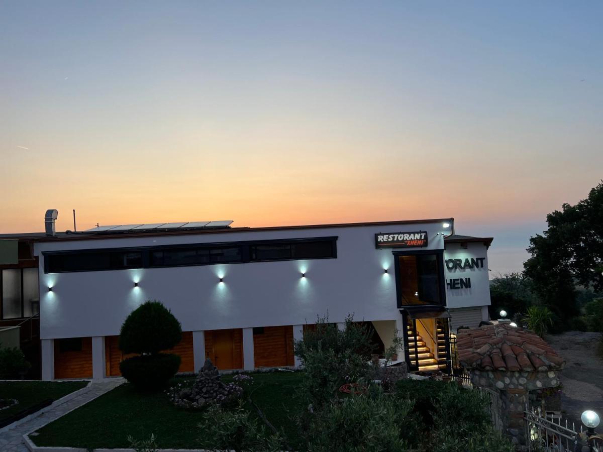 Restorant Hotel Xheni Shetaj Exterior photo